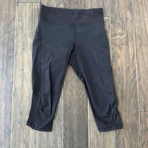 Lululemon cropped leggings